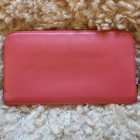 Prada large bow zippy wallet Authentic fragola - Picture 3 of 8